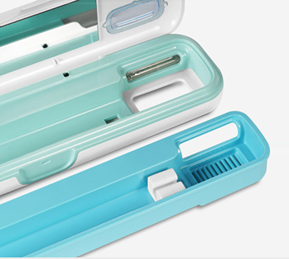 UV-C Toothbrush Sterilizer Case